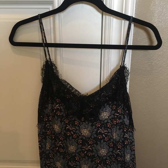 Irene’s Story: Blue Patterned Dress w/ Lace Hem - Picture 2 of 4